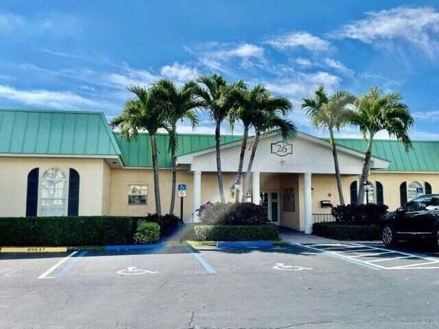 19 Colonial Club Drive, Unit 200, Boynton Beach, FL 33435 Photo