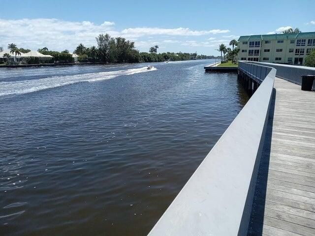 19 Colonial Club Drive, Unit 200, Boynton Beach, FL 33435 Photo