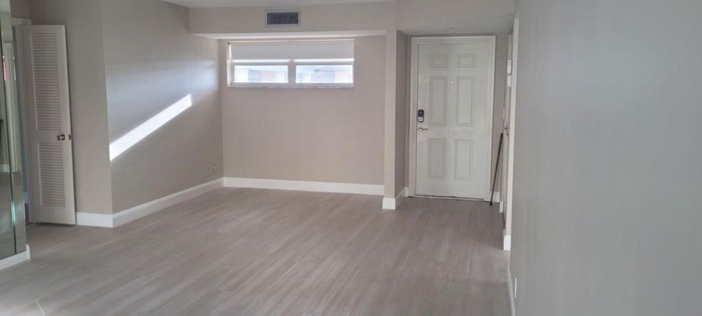 19 Colonial Club Drive, Unit 200, Boynton Beach, FL 33435 Photo