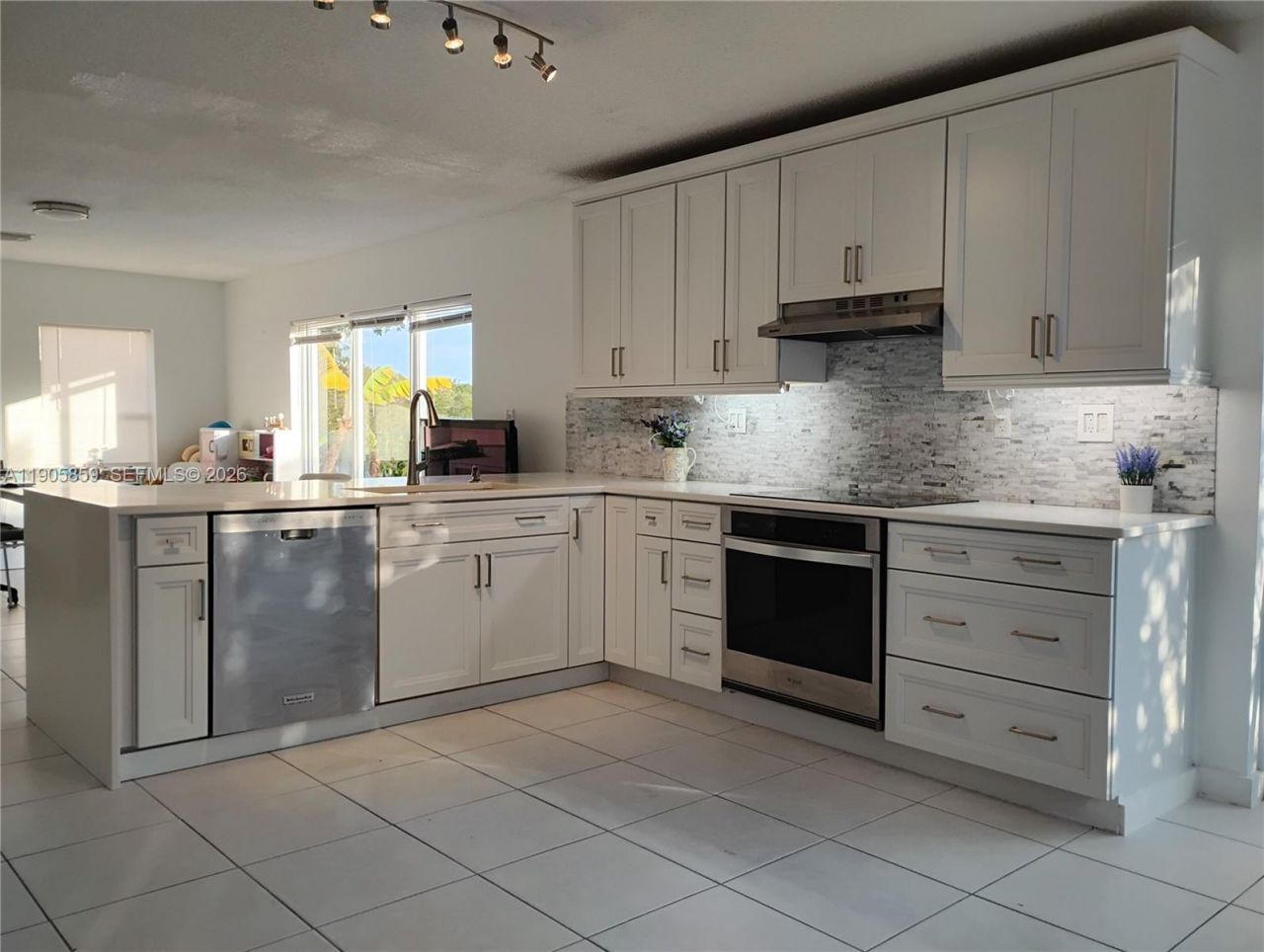 7515 SW 164th Ct, Miami, FL 33193 Photo