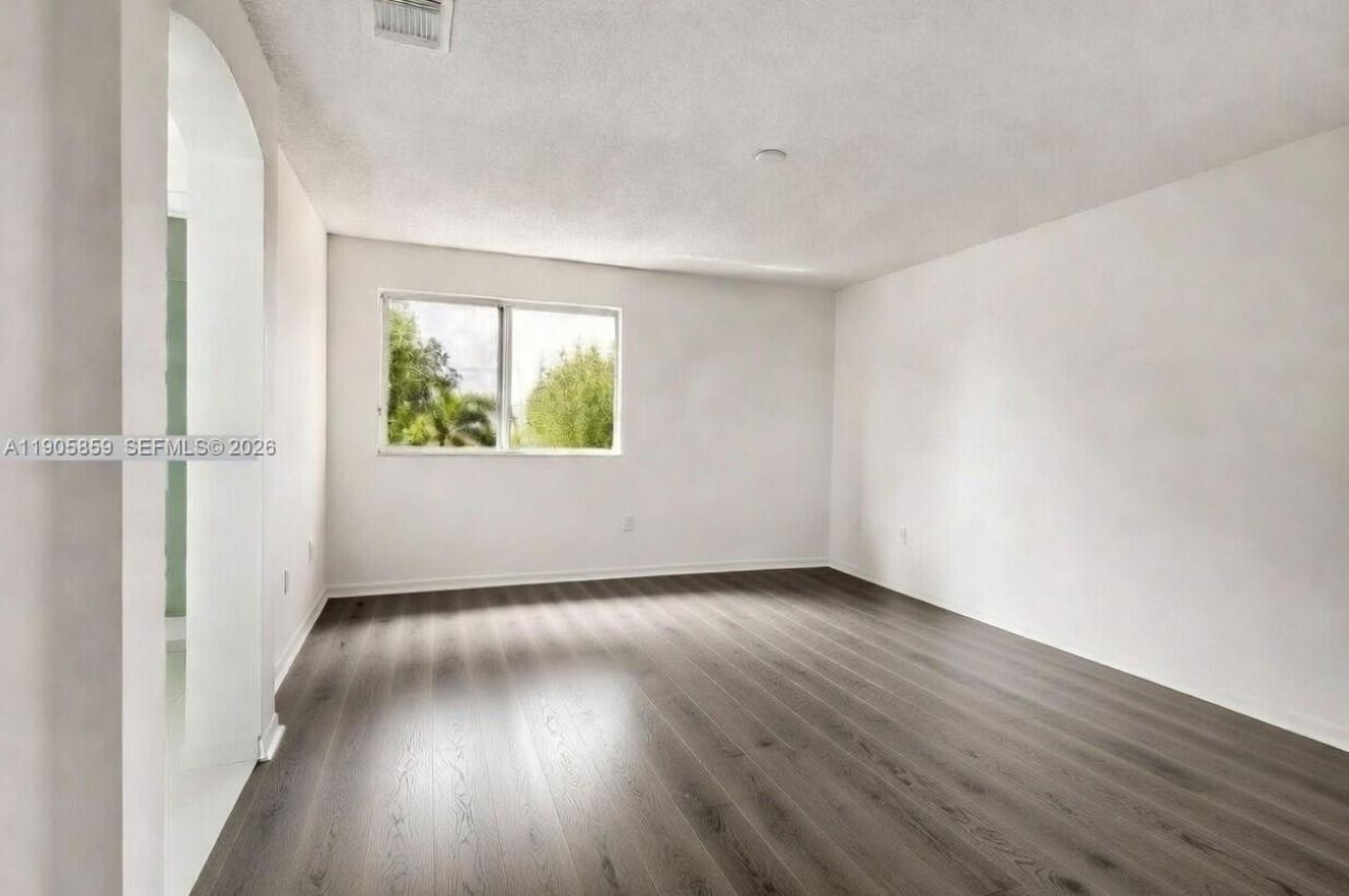 7515 SW 164th Ct, Miami, FL 33193 Photo