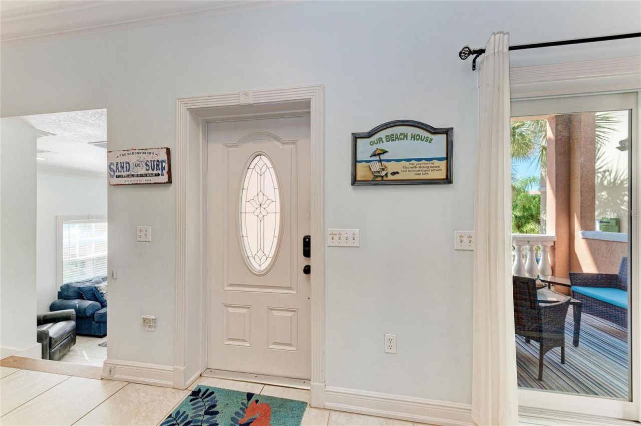 4003 5th Avenue, Holmes Beach, FL 34217 Photo