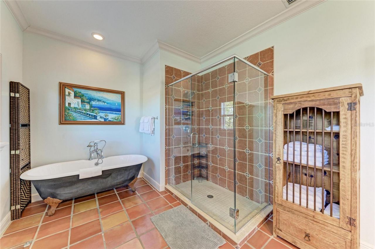 4003 5th Avenue, Holmes Beach, FL 34217 Photo