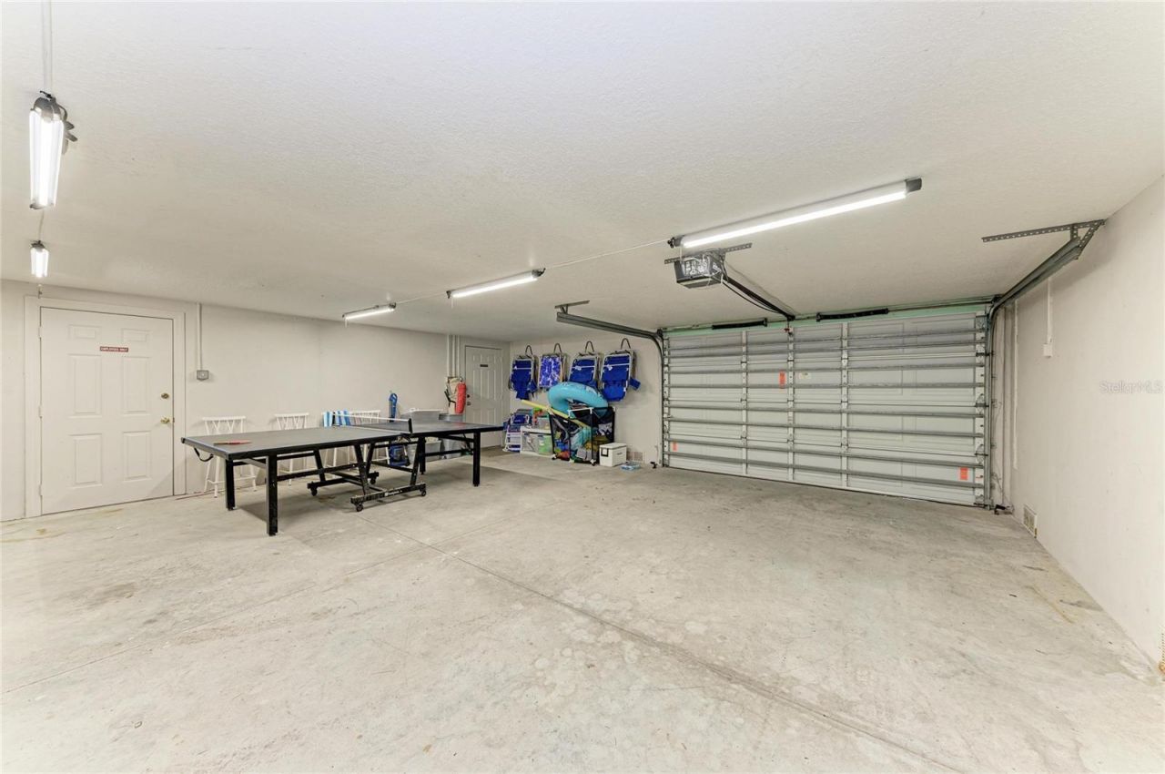 4003 5th Avenue, Holmes Beach, FL 34217 Photo