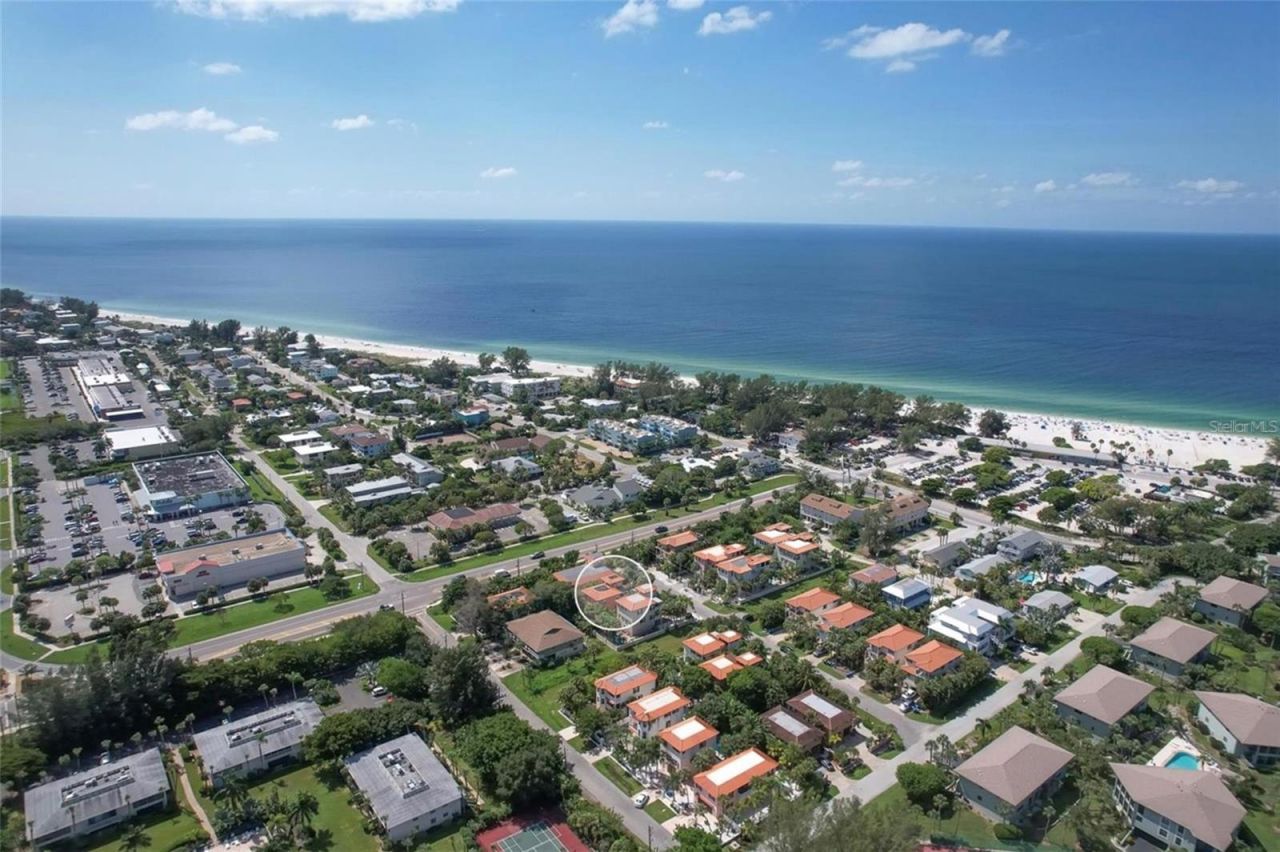 4003 5th Avenue, Holmes Beach, FL 34217 Photo