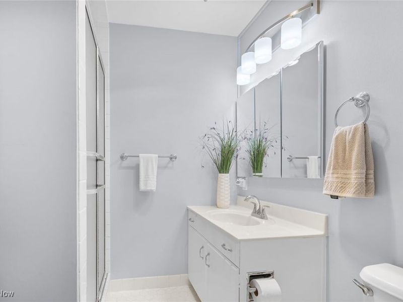 3167 Linden Road, Unit 201, Rocky River, OH 44116 Photo 18