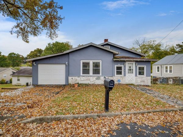 1614 Burgie St, Elizabethton, TN 37643