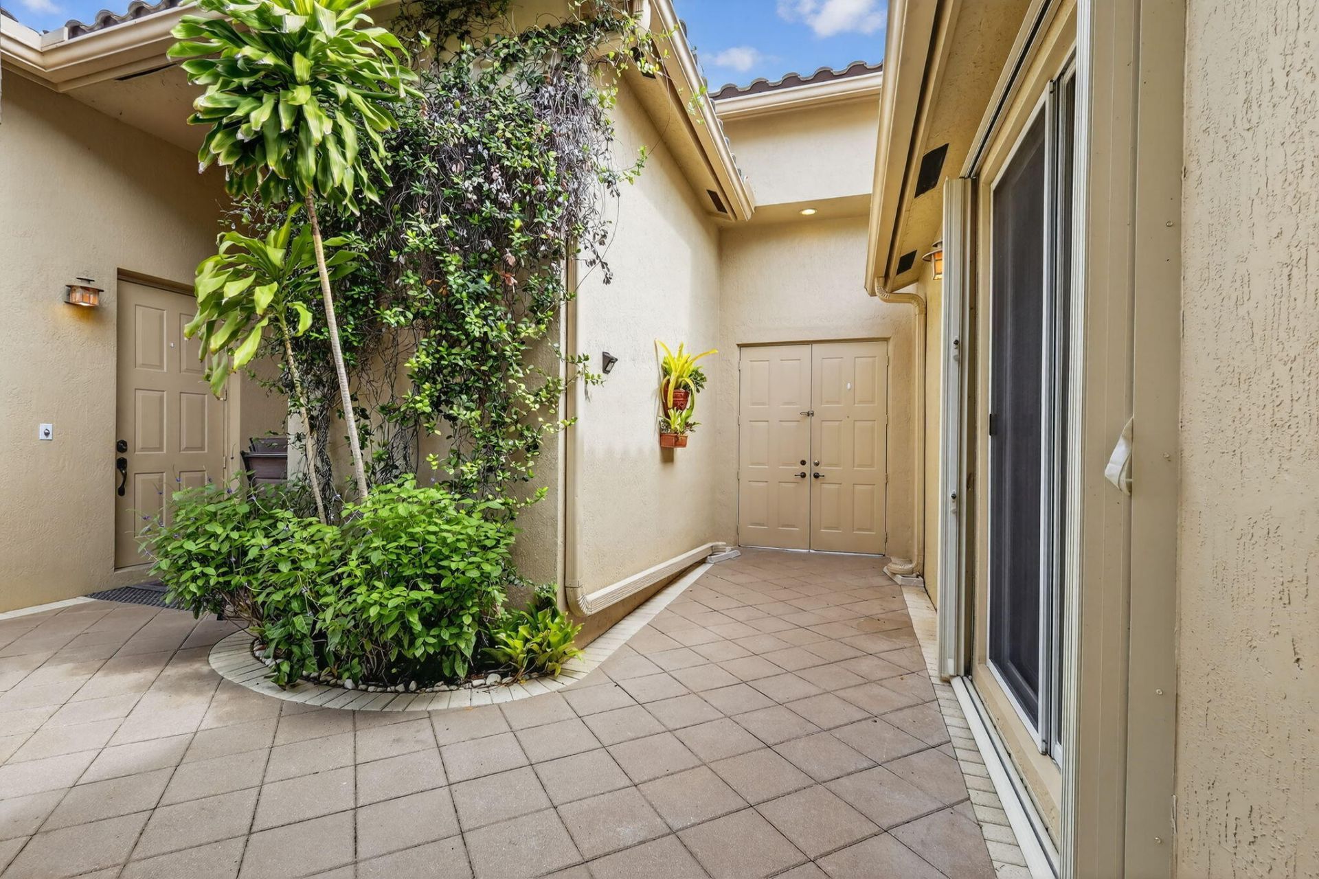 2613 Arbor Lane, Royal Palm Beach, FL 33411 Photo