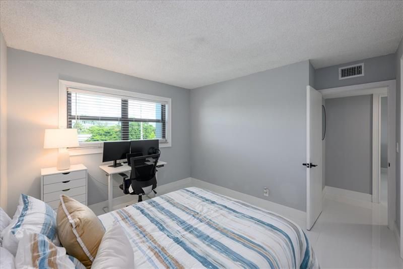 900 River Reach Drive, Unit 425, Fort Lauderdale, FL 33315 Photo