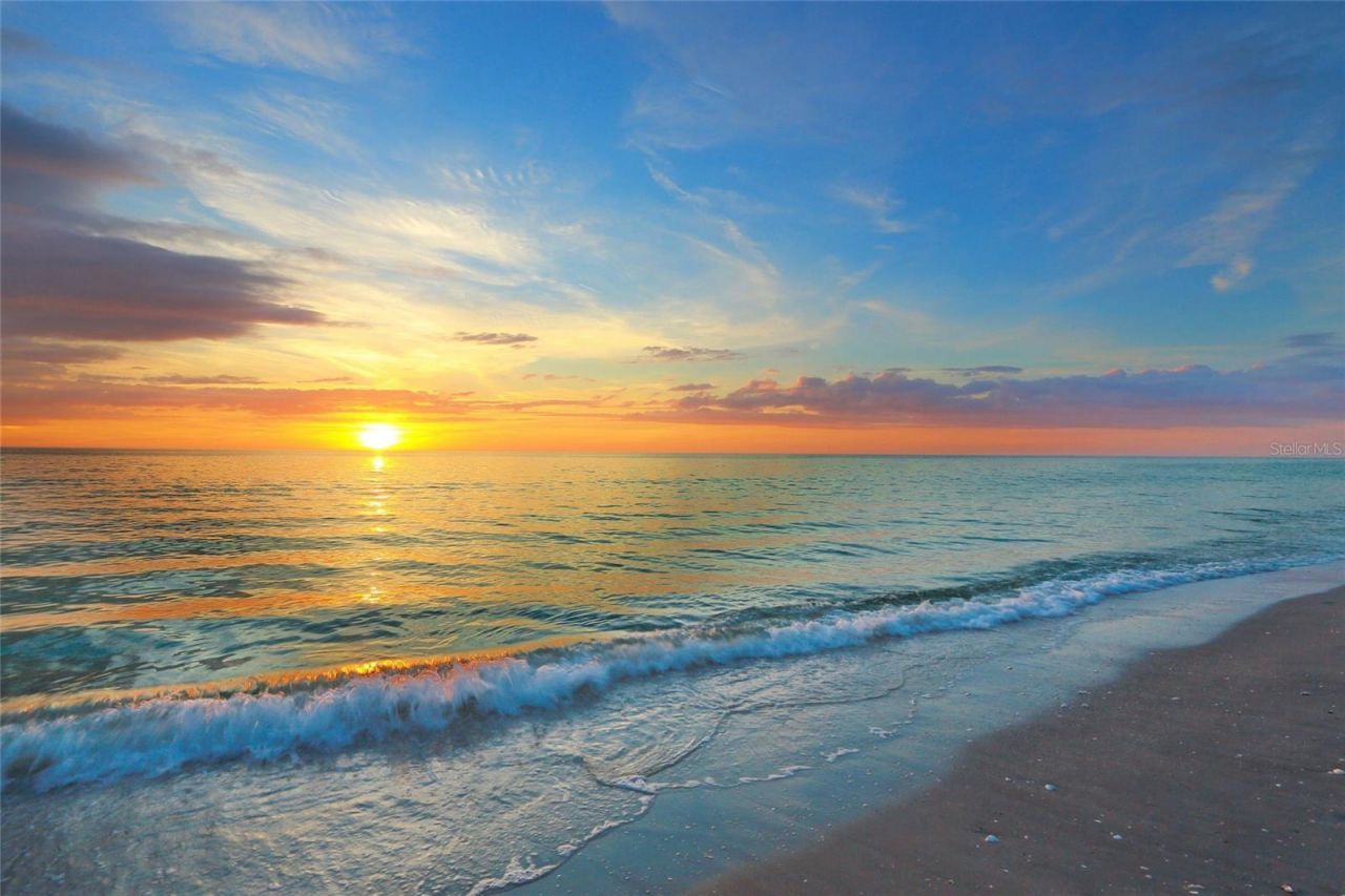 141 N Casey Key Road, Osprey, FL 34229 Photo