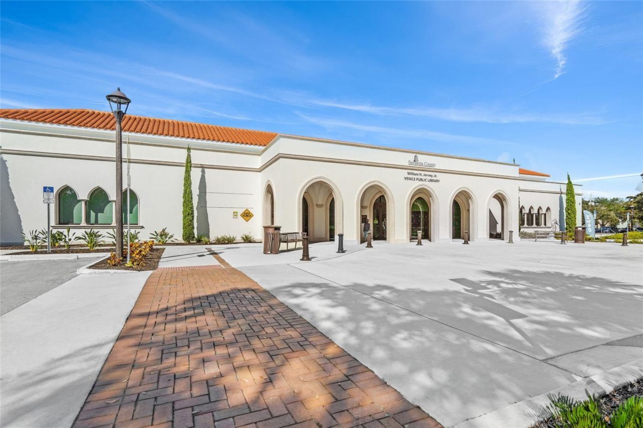 141 N Casey Key Road, Osprey, FL 34229 Photo