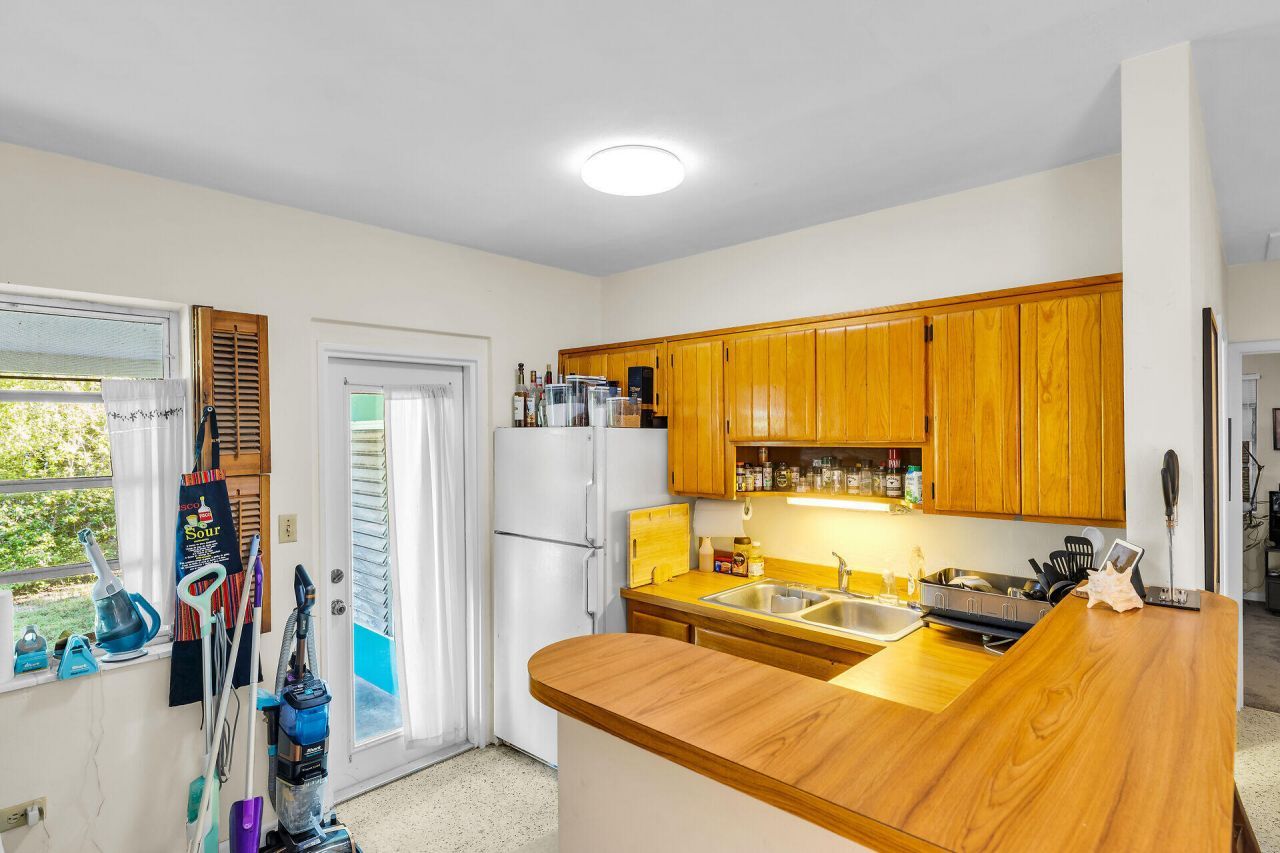 228 & 230 Apache Street, Tavernier, FL 33070 Photo