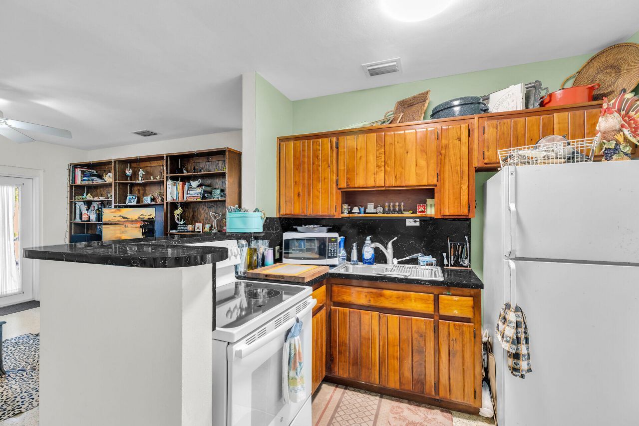 228 & 230 Apache Street, Tavernier, FL 33070 Photo