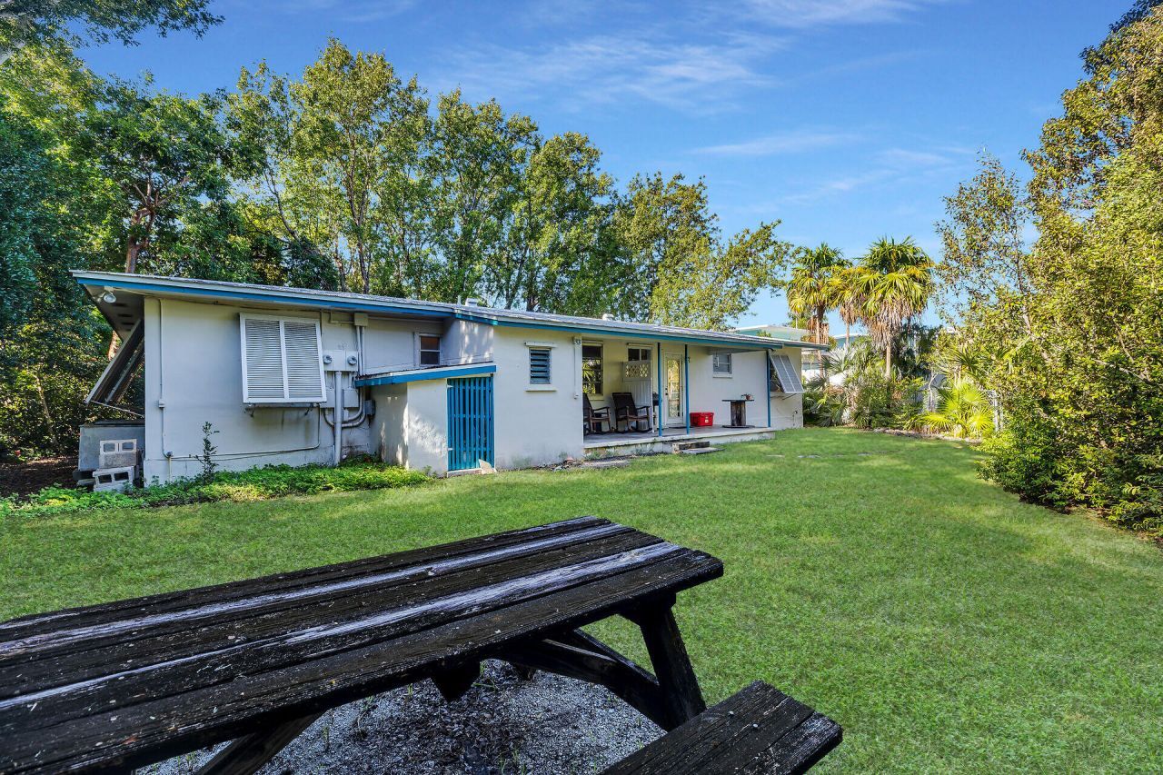 228 & 230 Apache Street, Tavernier, FL 33070 Photo