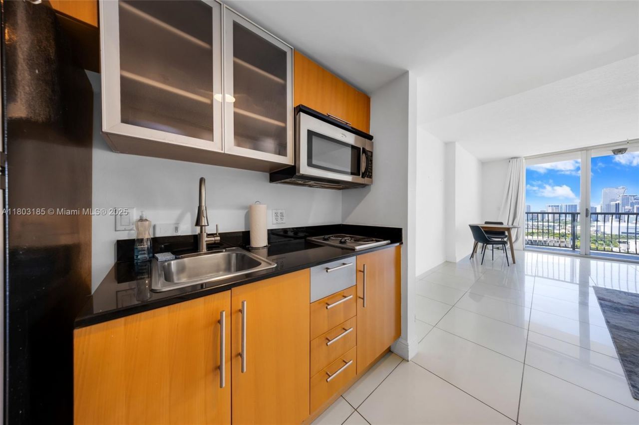 1750 N Bayshore Dr, Unit 3308, Miami, FL 33132 Photo