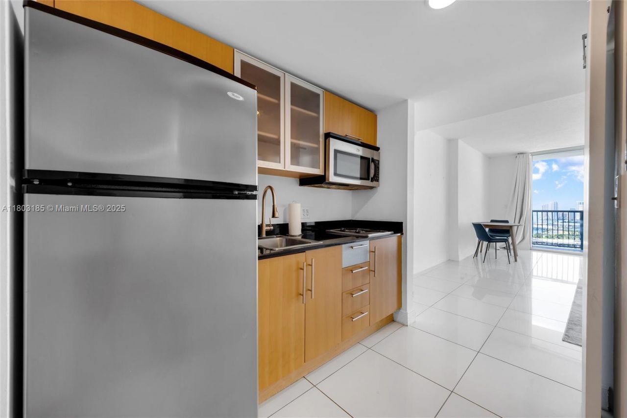 1750 N Bayshore Dr, Unit 3308, Miami, FL 33132 Photo