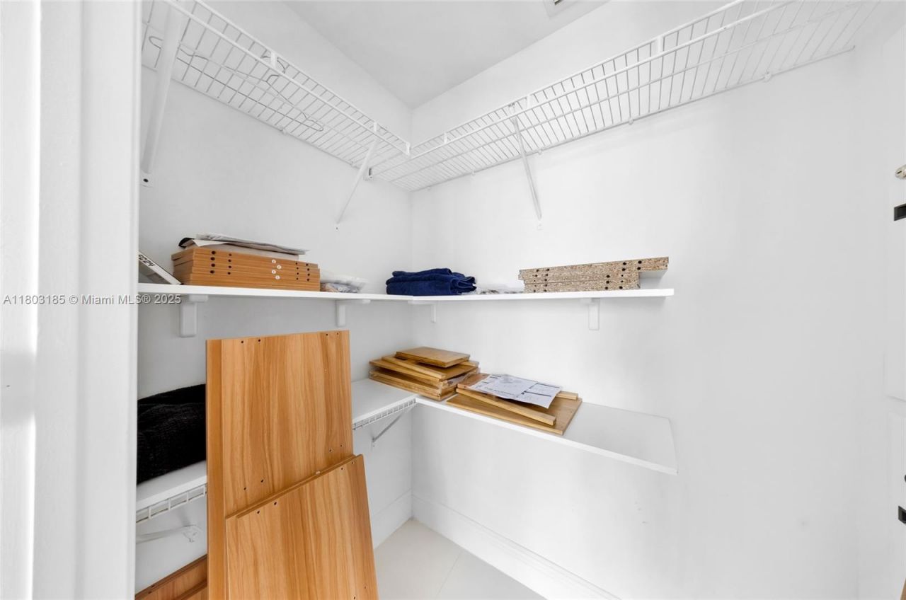 1750 N Bayshore Dr, Unit 3308, Miami, FL 33132 Photo