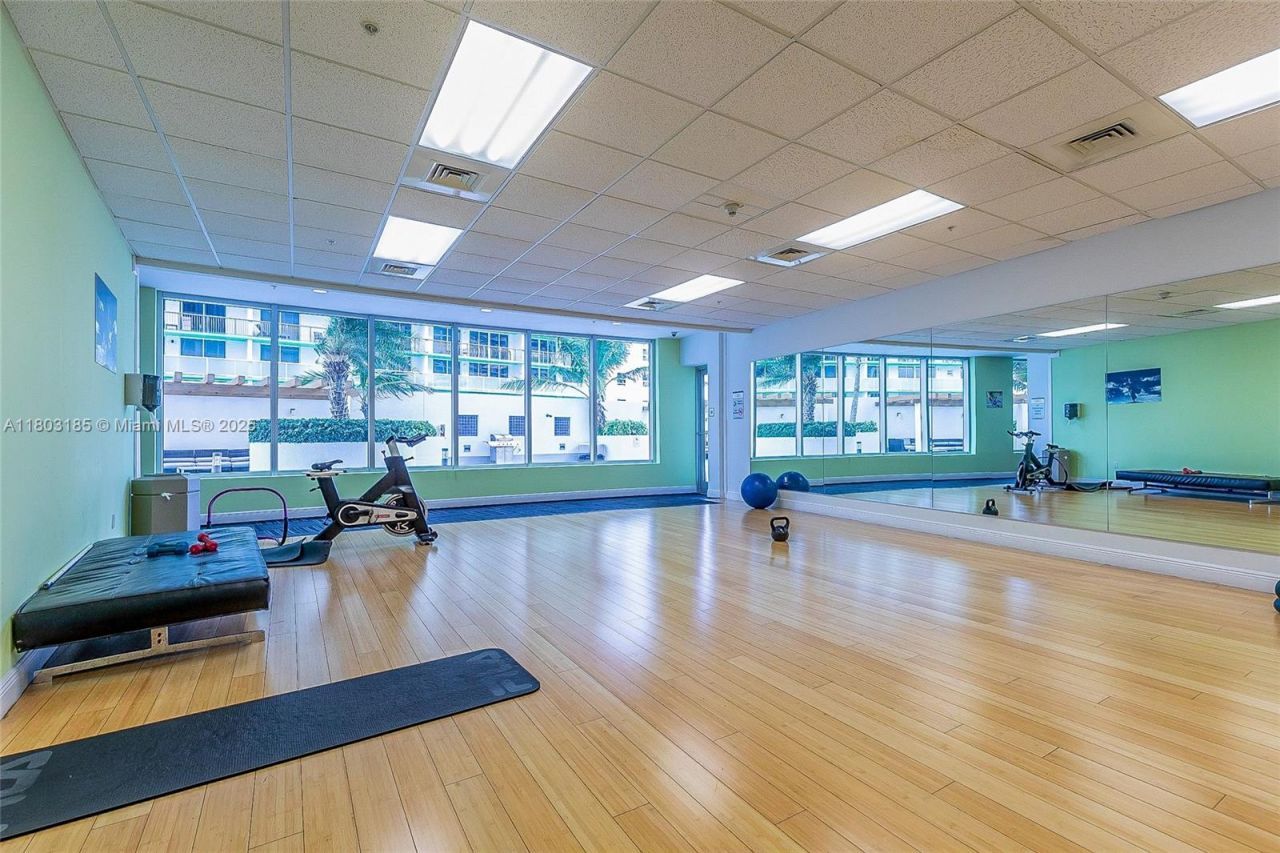 1750 N Bayshore Dr, Unit 3308, Miami, FL 33132 Photo
