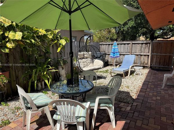 2306 Liberty St, Unit B, Hollywood, FL 33020