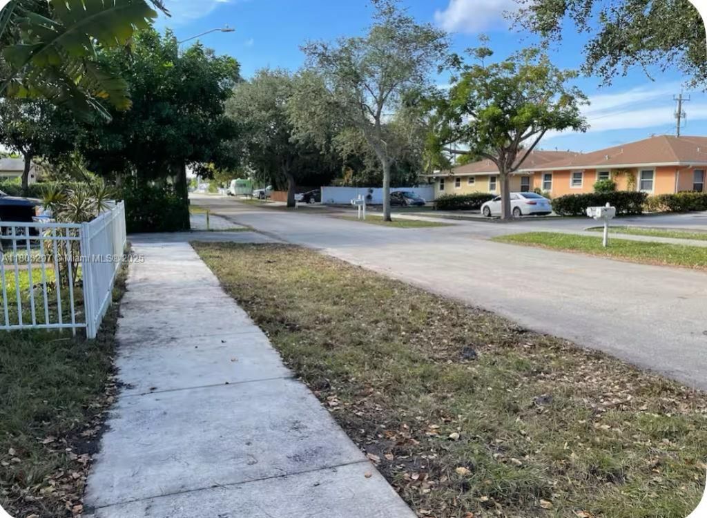 2306 Liberty St, Unit B, Hollywood, FL 33020 Photo