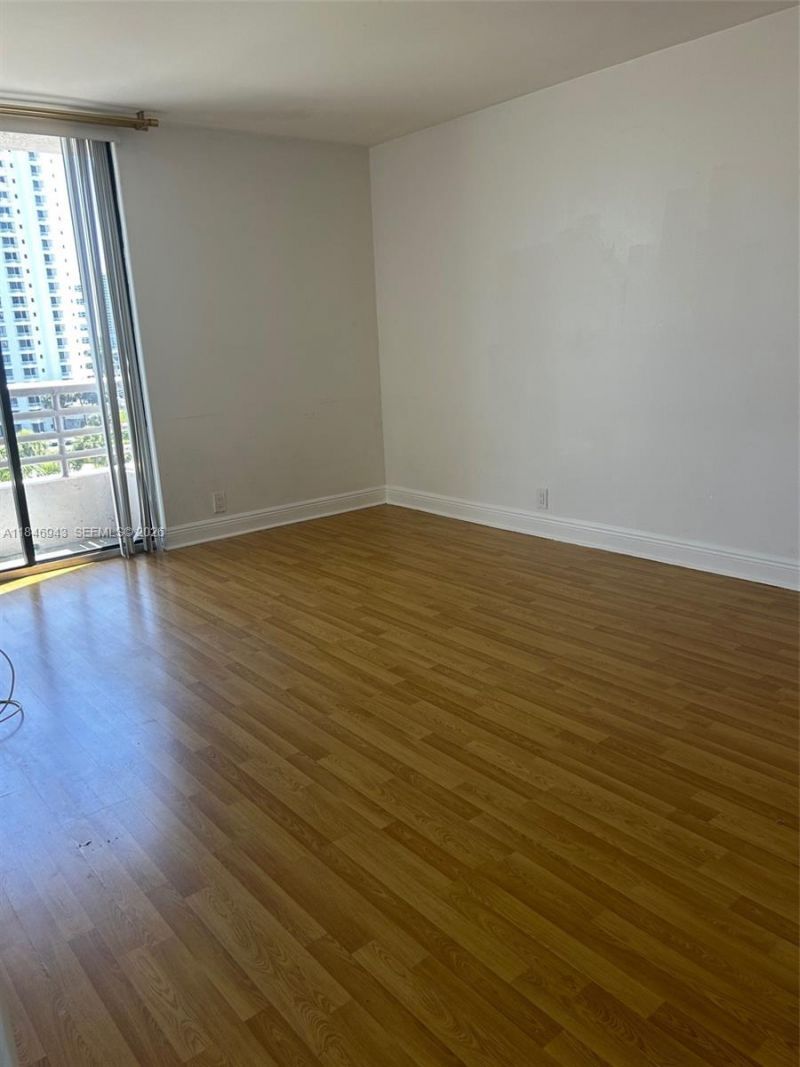 3300 NE 191st St, Unit 707, Aventura, FL 33180 Photo