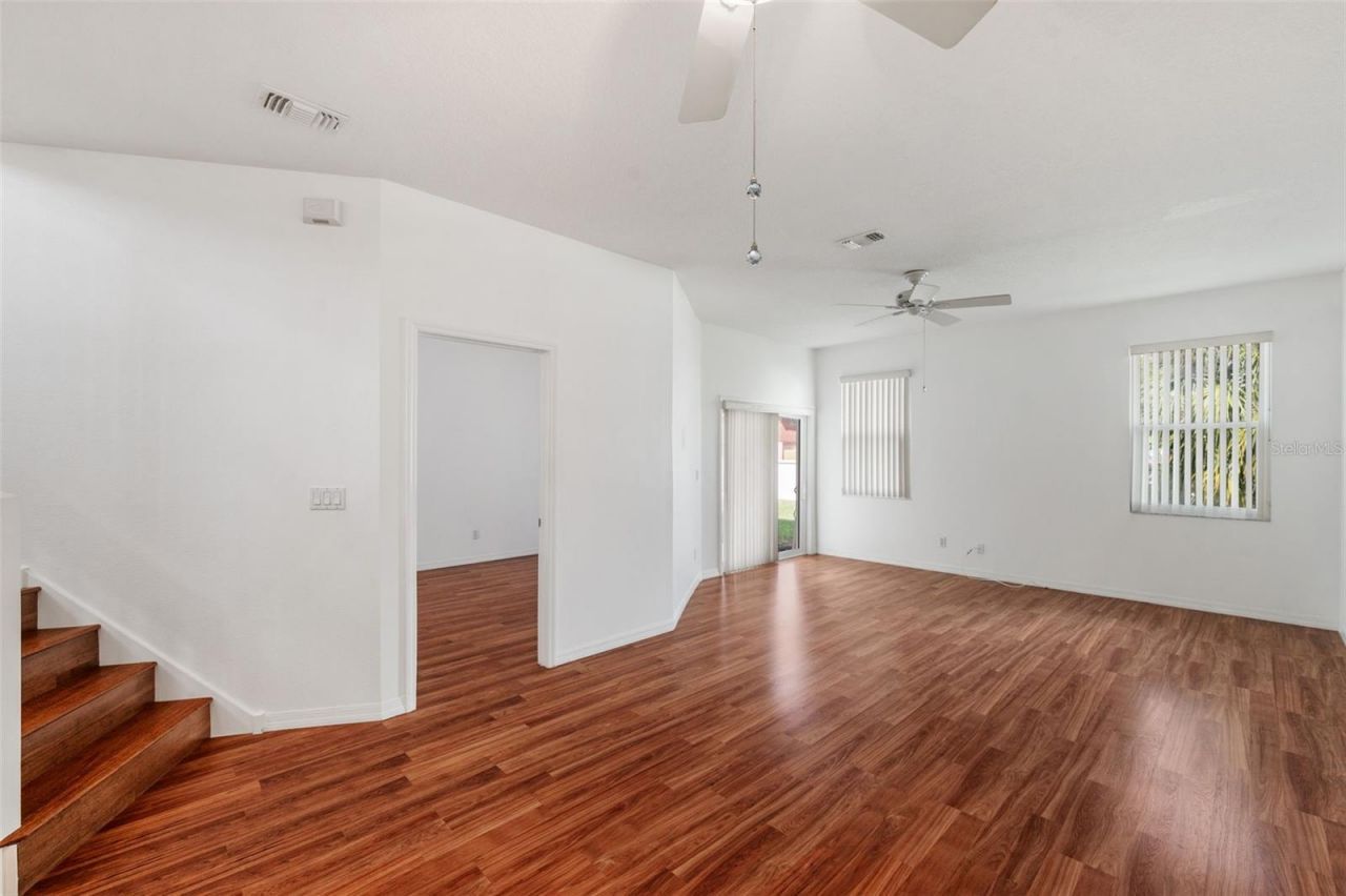 6400 46th Avenue N, Unit 36, Kenneth City, FL 33709 Photo