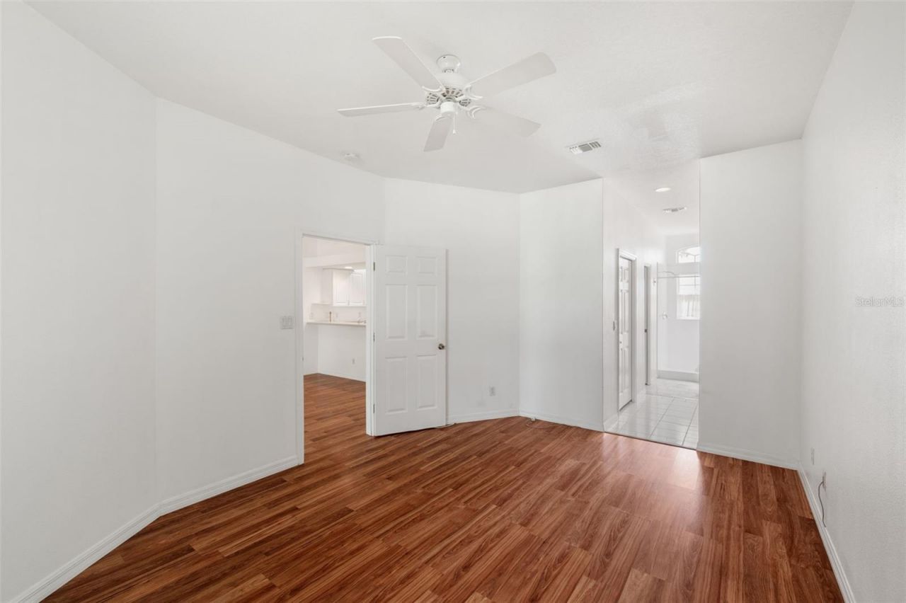 6400 46th Avenue N, Unit 36, Kenneth City, FL 33709 Photo