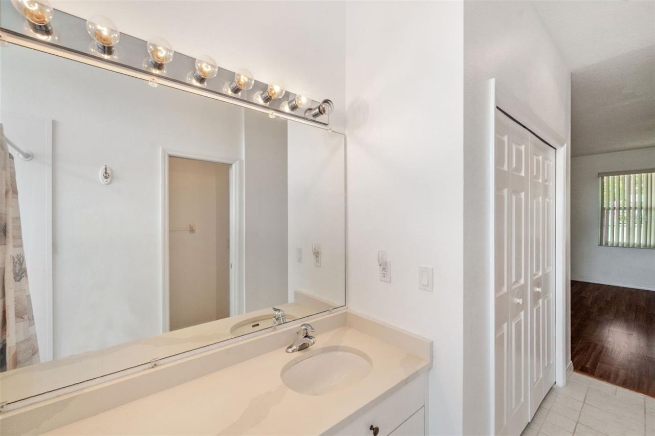 6400 46th Avenue N, Unit 36, Kenneth City, FL 33709 Photo