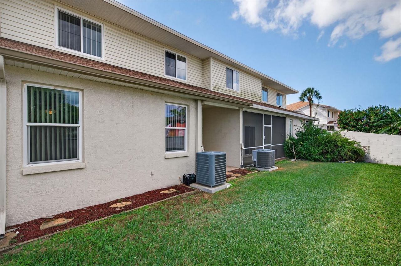6400 46th Avenue N, Unit 36, Kenneth City, FL 33709 Photo