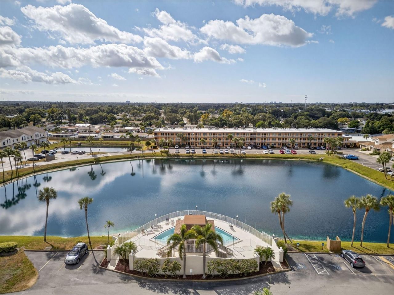 6400 46th Avenue N, Unit 36, Kenneth City, FL 33709 Photo