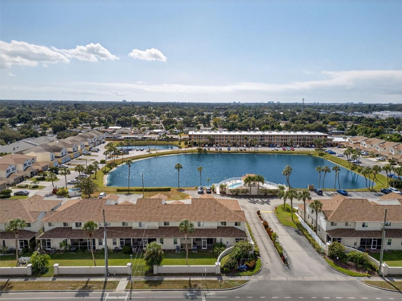 6400 46th Avenue N, Unit 36, Kenneth City, FL 33709 Photo