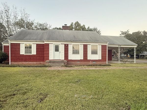 619 Alabama St, Columbus, MS 39702