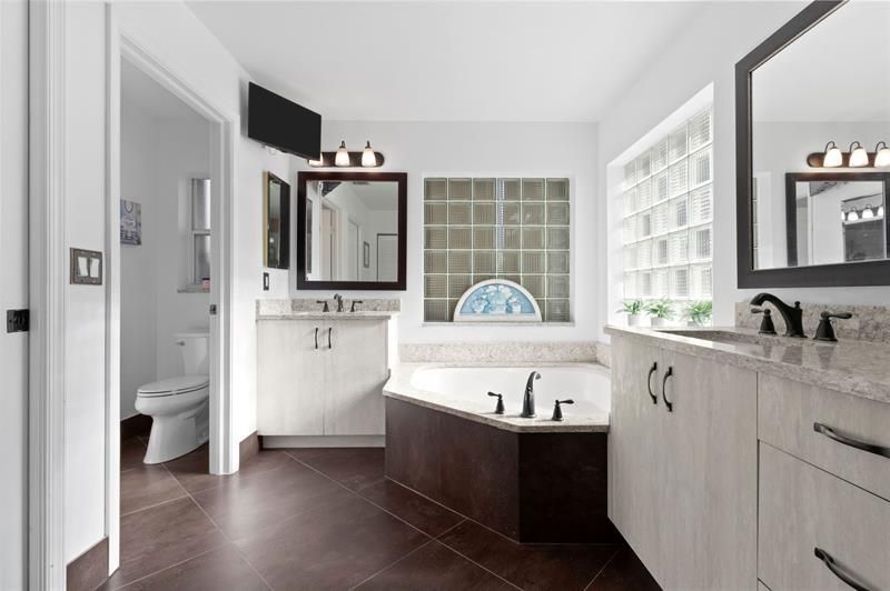 525 Stonemont Lane, Weston, FL 33326 Photo