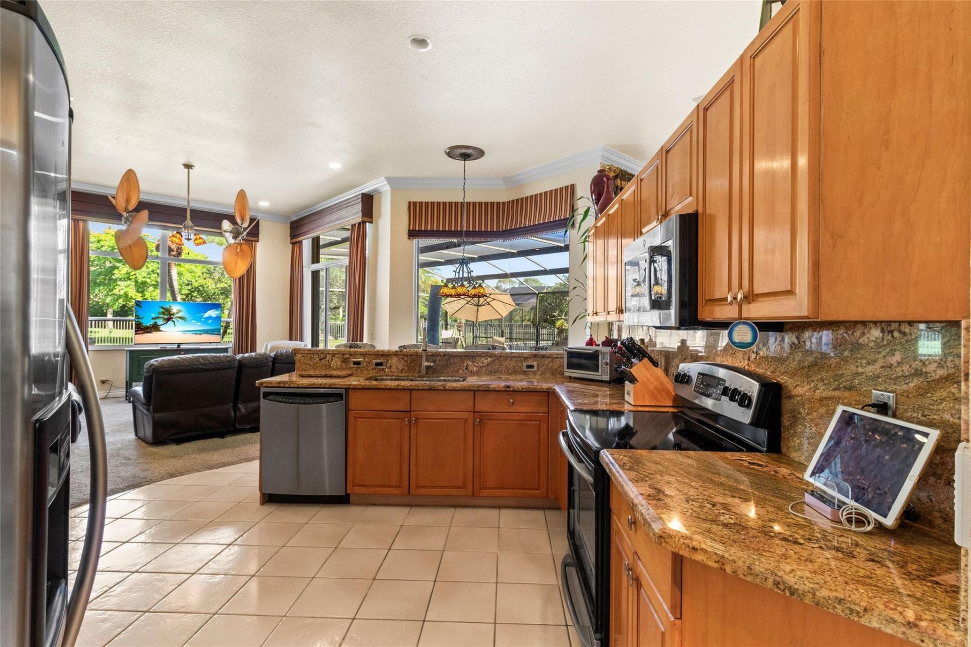 525 Stonemont Lane, Weston, FL 33326 Photo