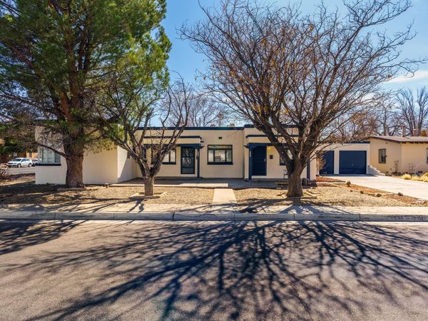 1003-1005 Carlisle Boulevard SE, Albuquerque, NM 87106