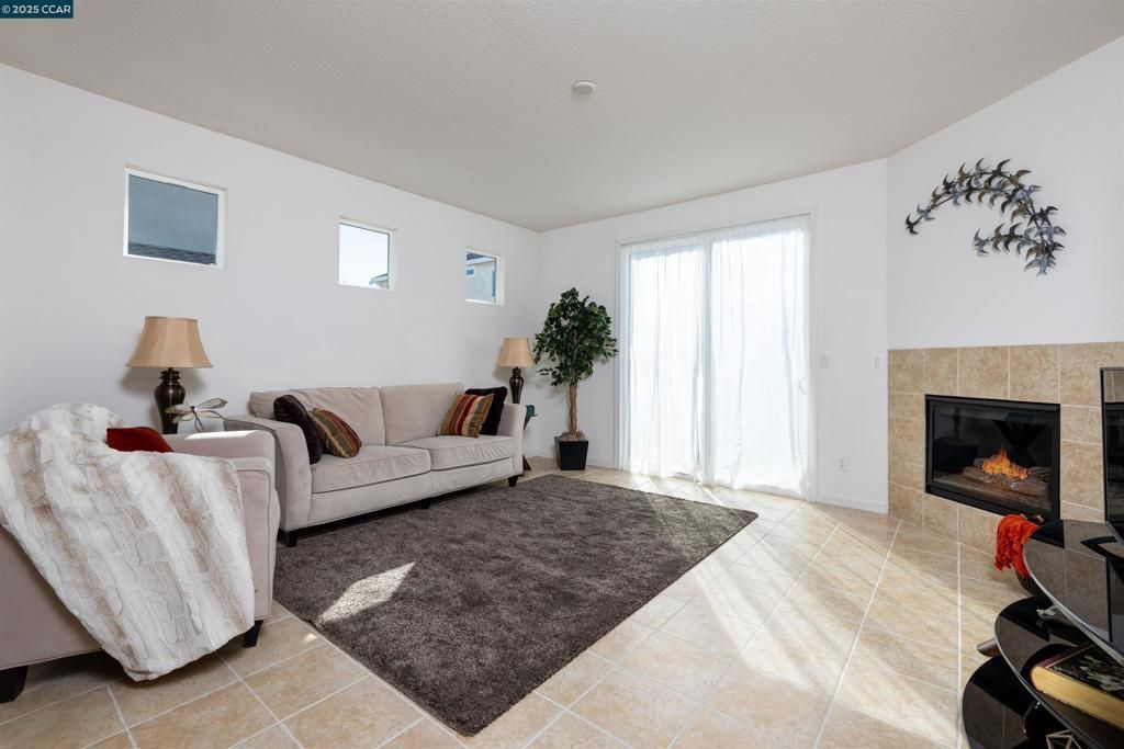 466 Twilight, Vacaville, CA 95688 Main Photo