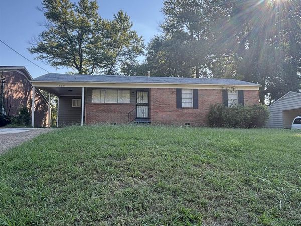 2807 ALPENA RD, Memphis, TN 38127