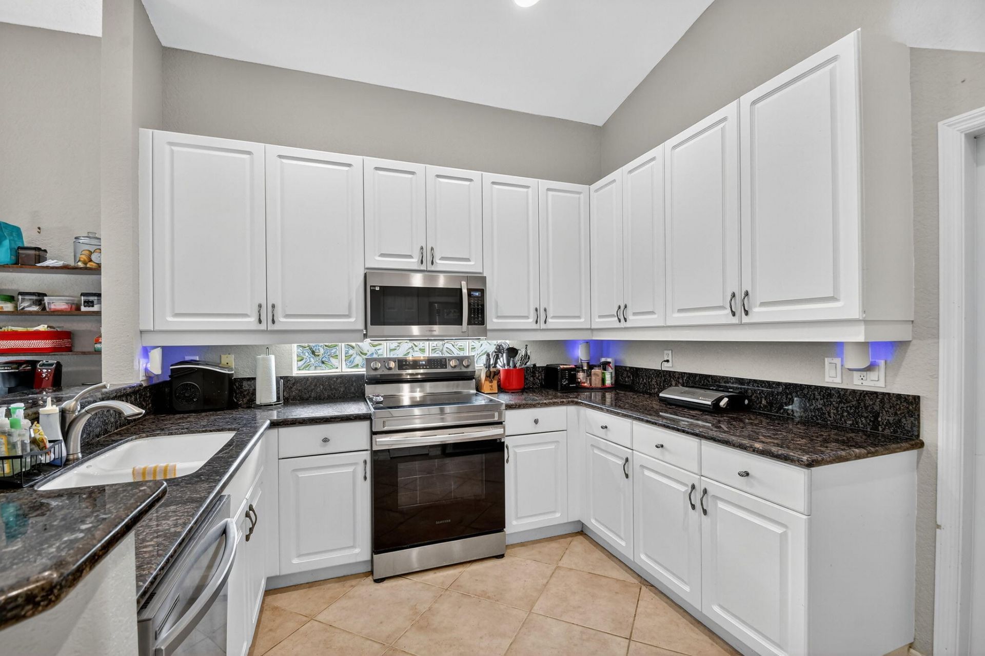 2544 Sandy Cay, West Palm Beach, FL 33411 Photo