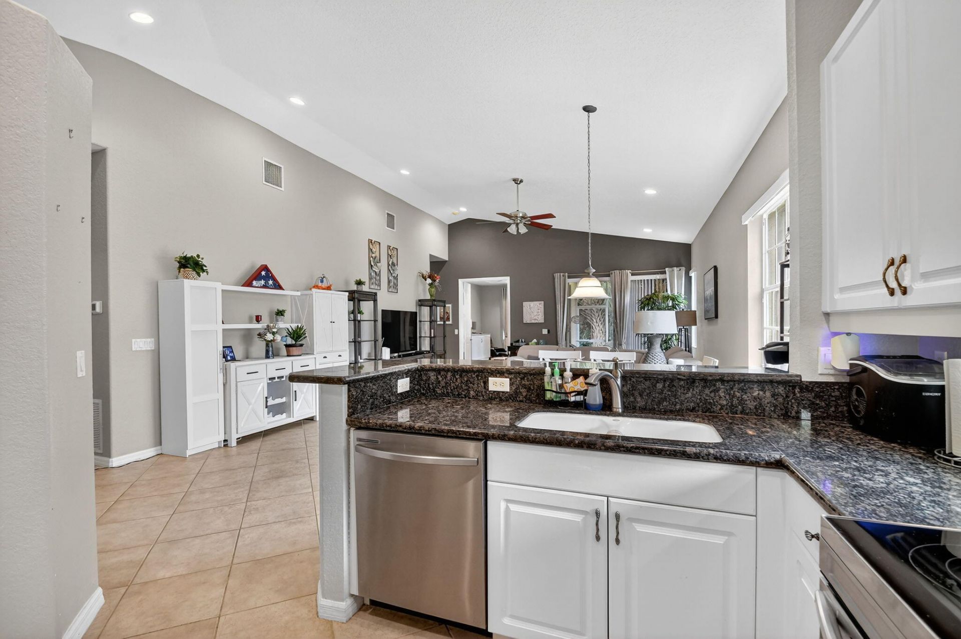 2544 Sandy Cay, West Palm Beach, FL 33411 Photo