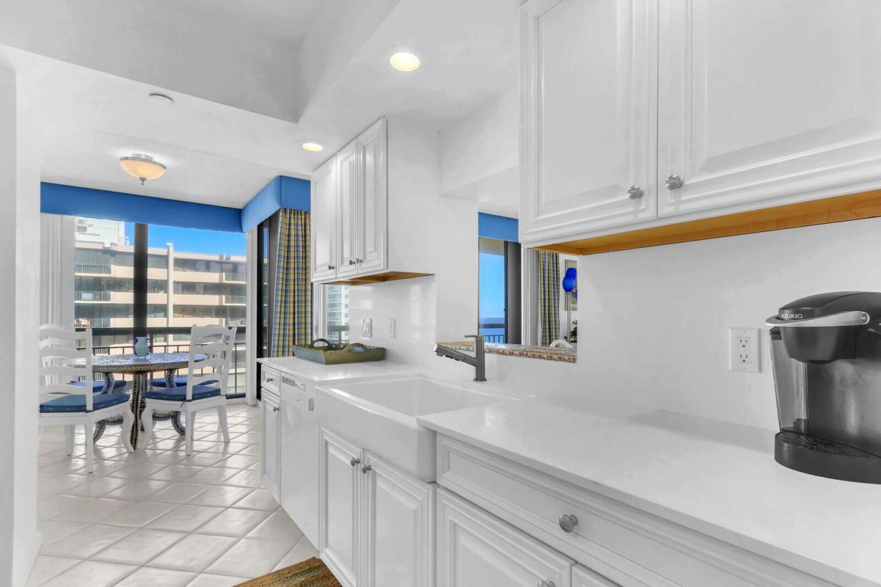 4100 N Ocean Drive, Unit 1501, Singer Island, FL 33404 Photo