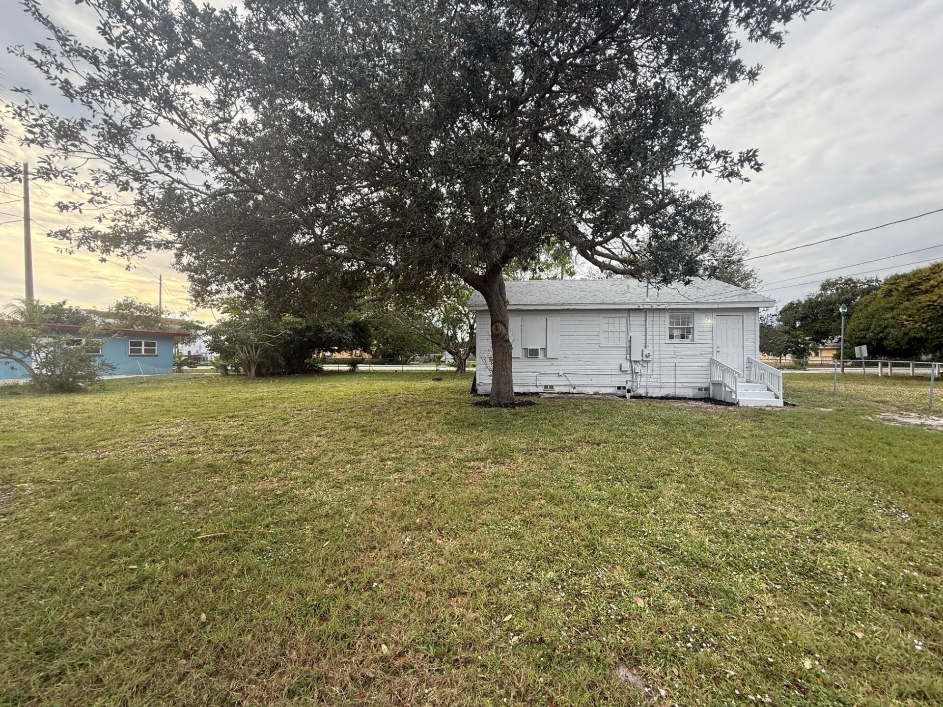 33 SW 12th Avenue, Delray Beach, FL 33444 Photo