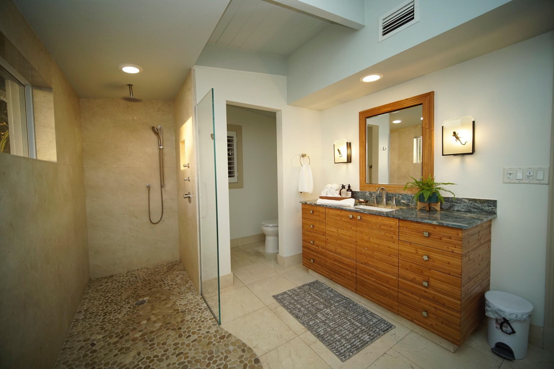 4000 S Ocean Boulevard, Lantana, FL 33462 Photo