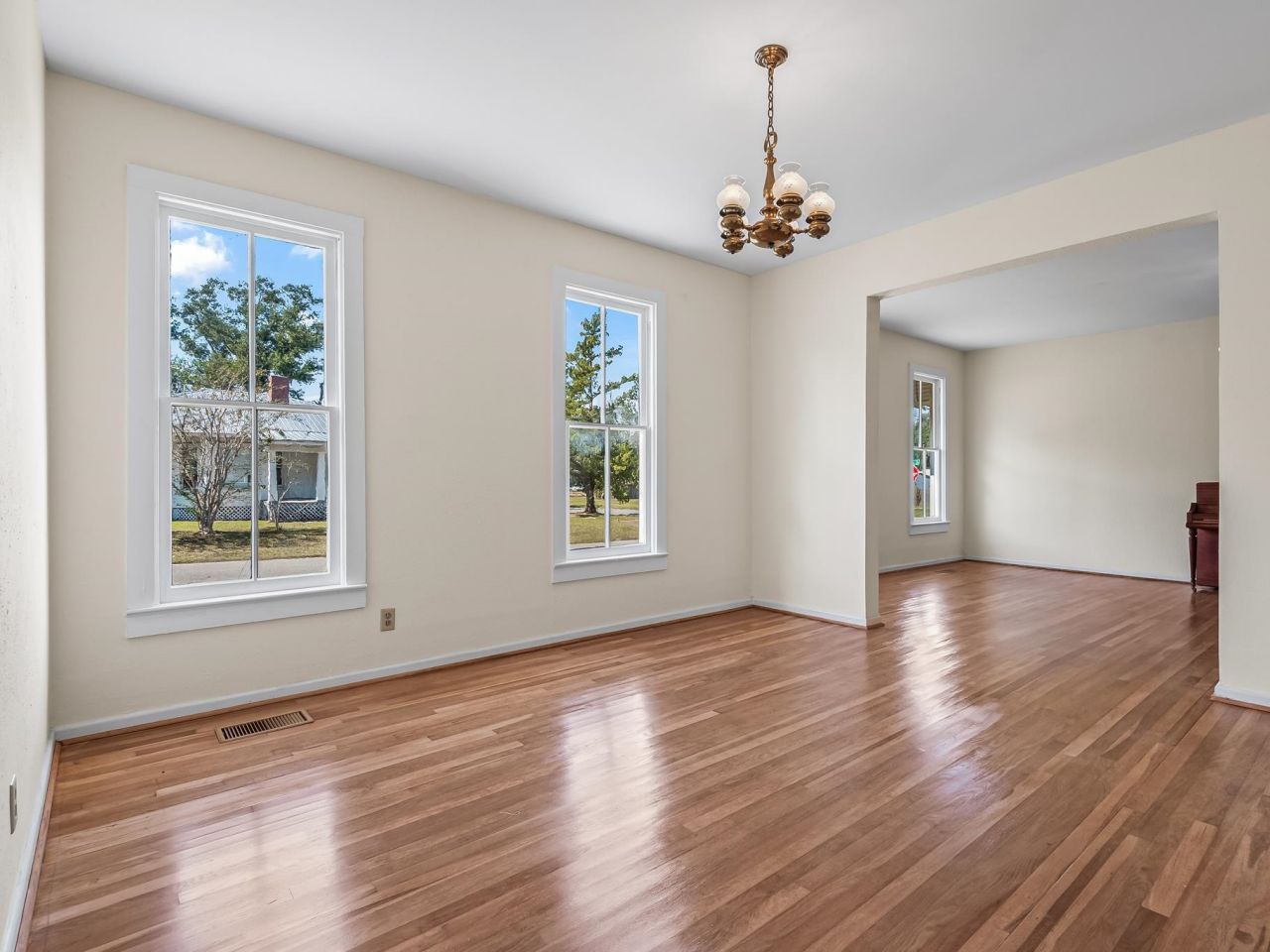 415 W Main Street, Perry, FL 32347 Photo