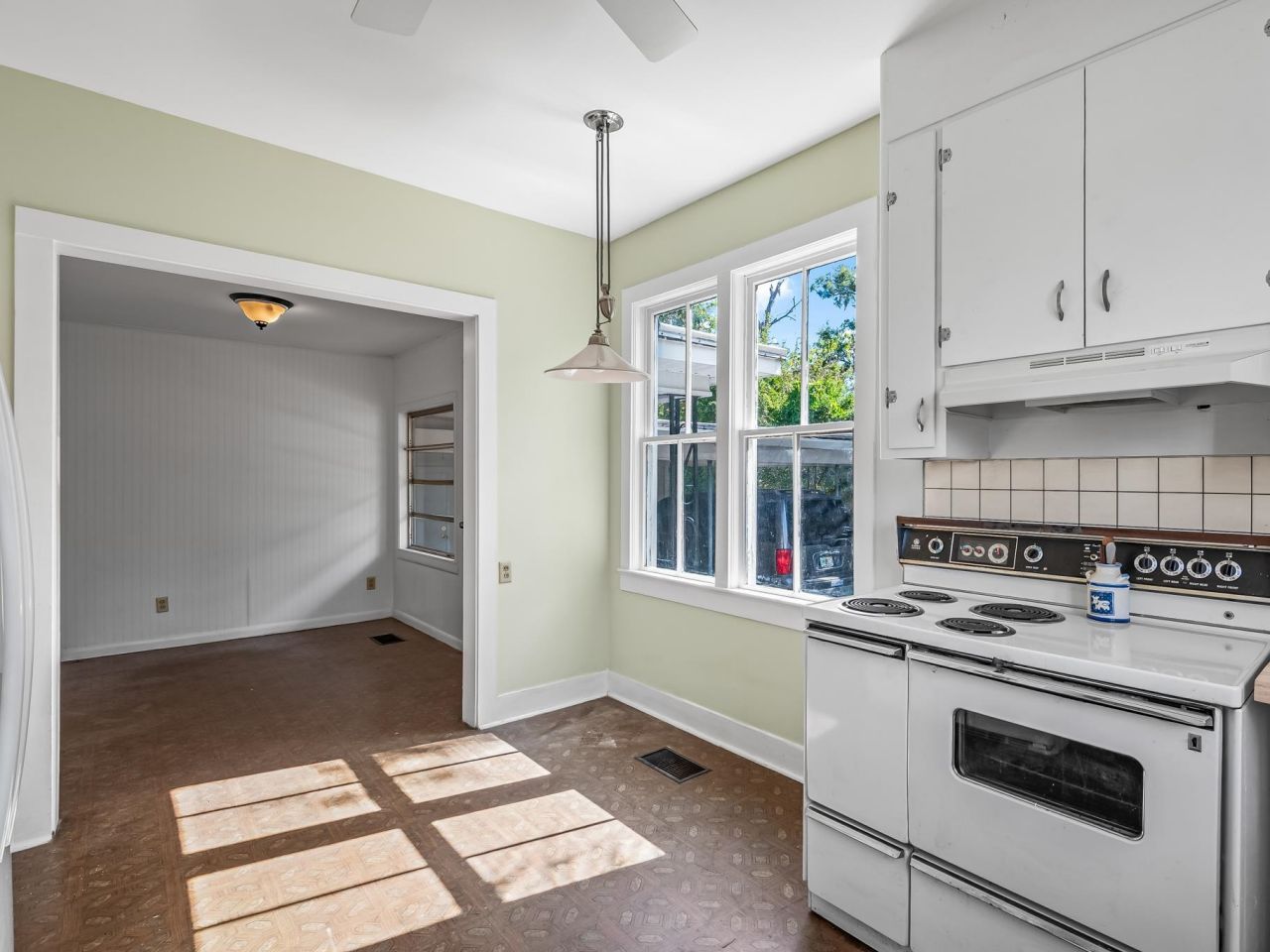 415 W Main Street, Perry, FL 32347 Photo