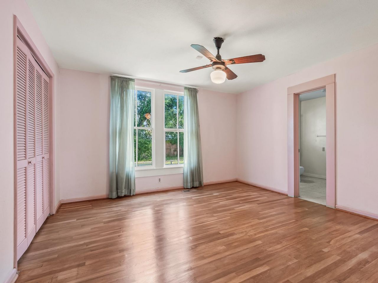 415 W Main Street, Perry, FL 32347 Photo