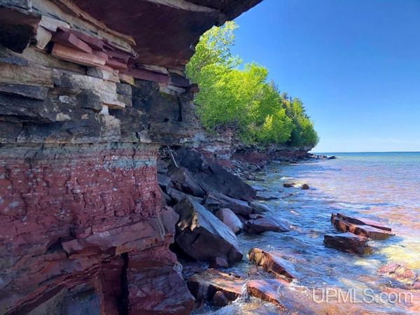 Parcel 153 Shore Drive, Onota Twp, MI 49806