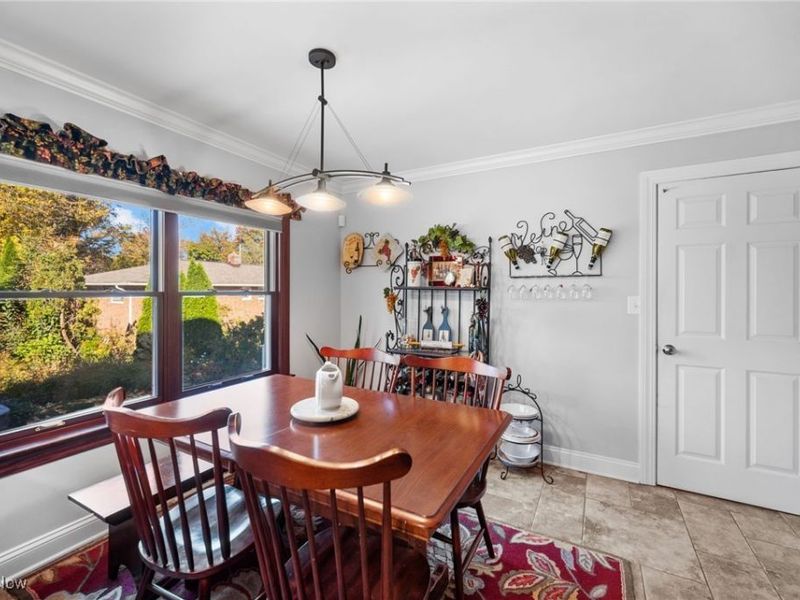 6807 Larchmont Drive, Cleveland, OH 44124 Photo 15