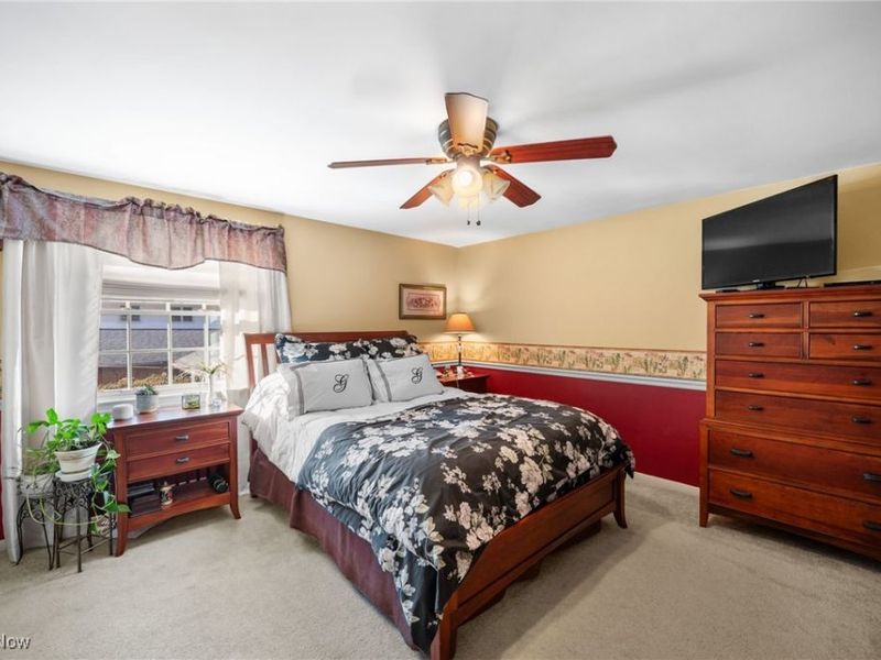 6807 Larchmont Drive, Cleveland, OH 44124 Photo 19