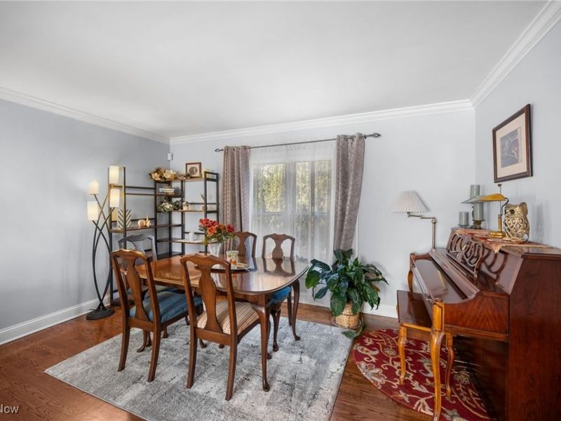 6807 Larchmont Drive, Cleveland, OH 44124 Photo 8