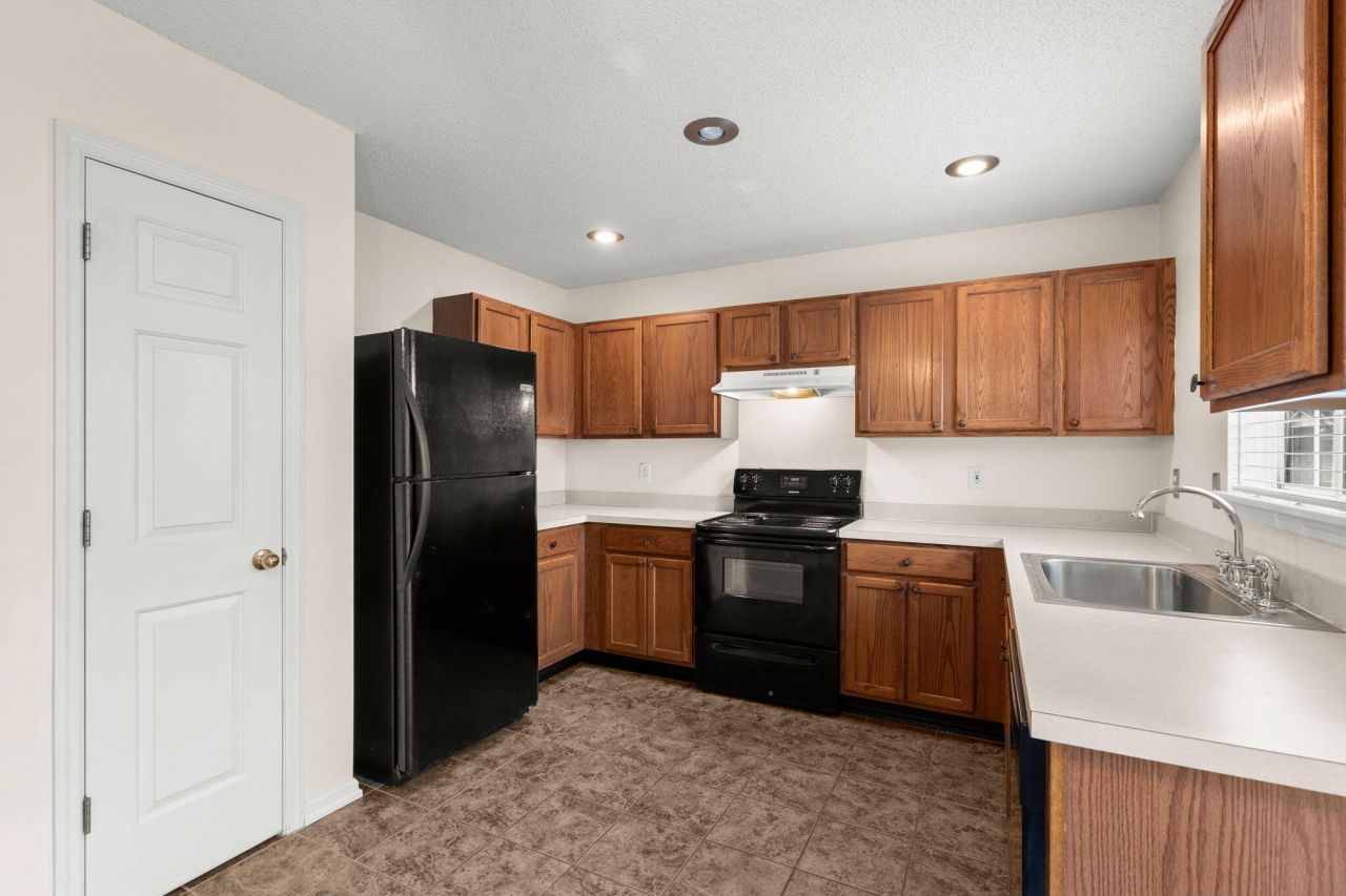 7954 Long Shadow Lane Photo 13